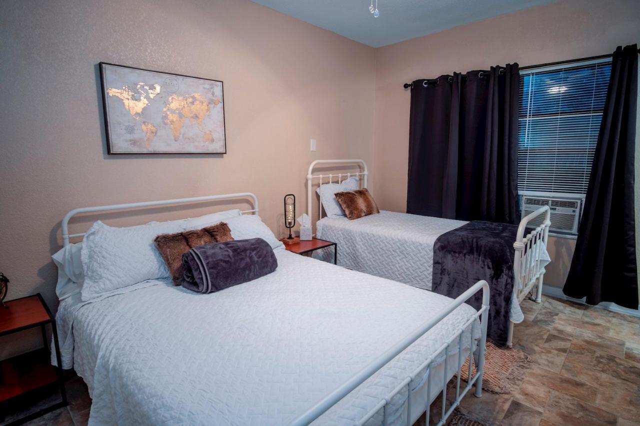 Cozy Downtown Guest House 2Br/1Ba Sleeps 8 San Antonio Ngoại thất bức ảnh